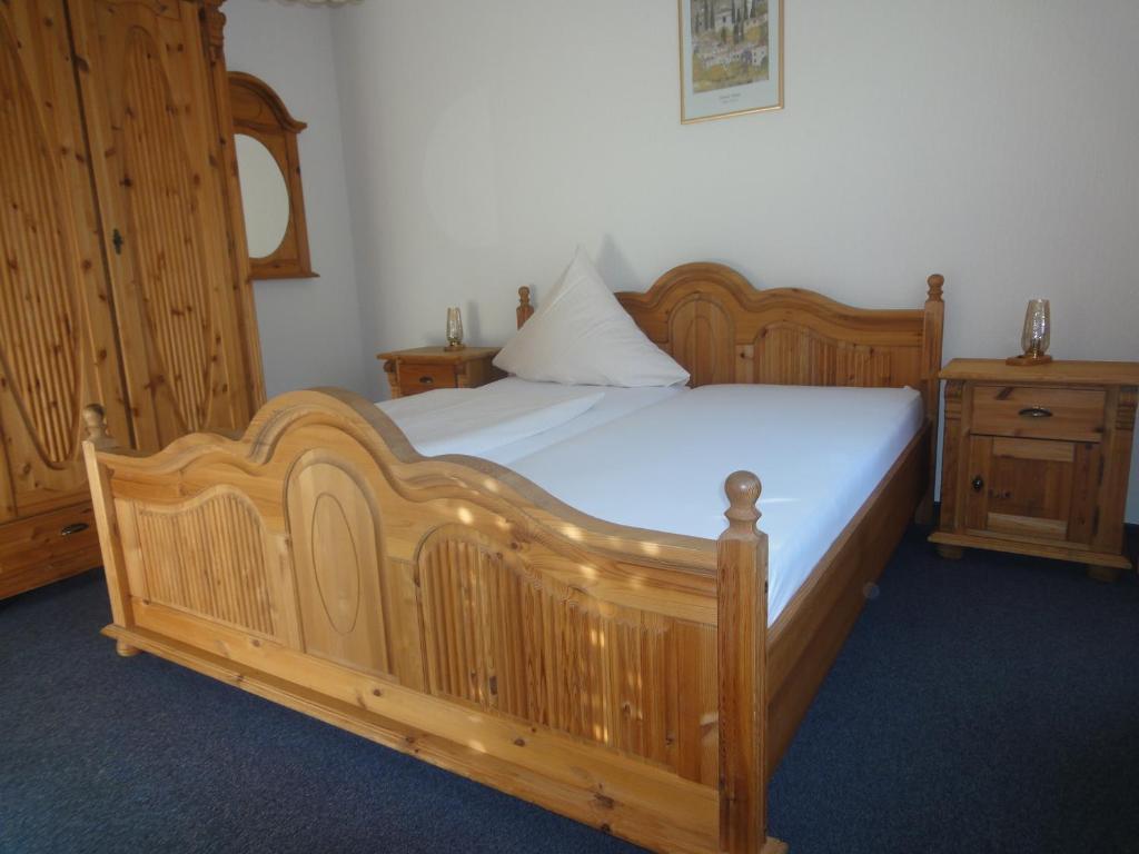 Gasthaus Hirsch Hotell Baden-Baden Rum bild